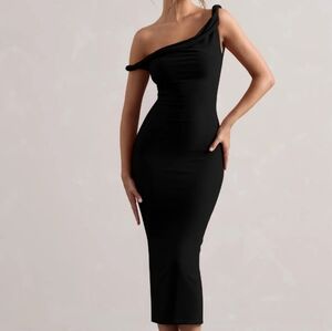 Club L London - SALOME BLACK TWISTED ASYMMETRIC MIDI DRESS